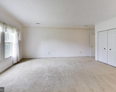 14672 Brougham Way - Photo Thumbnail 45