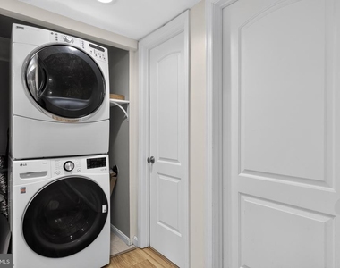 20220 Shipley Terrace - Photo Thumbnail 6