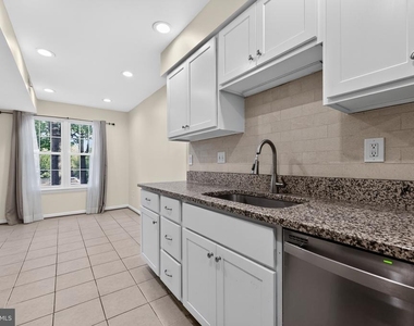 20220 Shipley Terrace - Photo Thumbnail 4