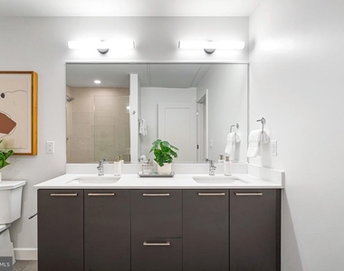 5400 Mcgrath Boulevard - Photo Thumbnail 9