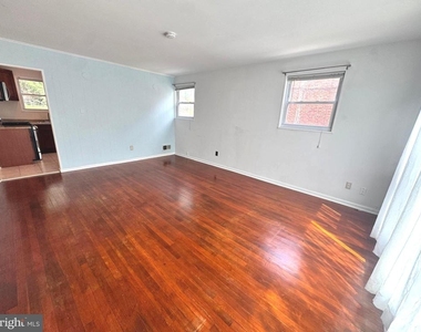 12114 Dalewood Drive - Photo Thumbnail 11