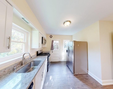 11 Indian Spring Drive - Photo Thumbnail 4
