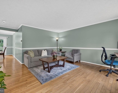12533 Coral Grove Place - Photo Thumbnail 2