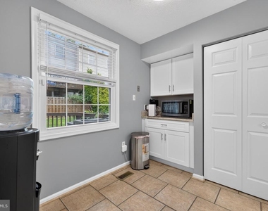 12533 Coral Grove Place - Photo Thumbnail 19