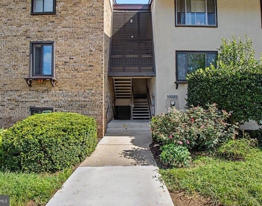 10085 Windstream Drive - Photo Thumbnail 1