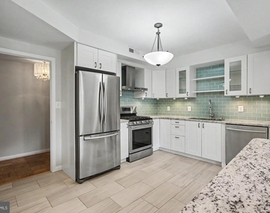 10085 Windstream Drive - Photo Thumbnail 5