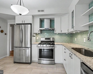 10085 Windstream Drive - Photo Thumbnail 4