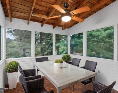51 Oak Crest Court - Photo Thumbnail 9