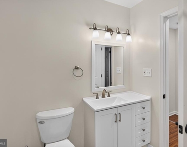 51 Oak Crest Court - Photo Thumbnail 16