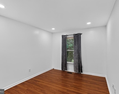 51 Oak Crest Court - Photo Thumbnail 18