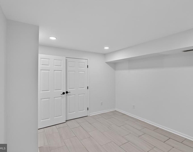 51 Oak Crest Court - Photo Thumbnail 23