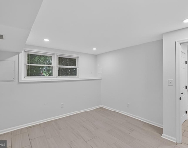 51 Oak Crest Court - Photo Thumbnail 21