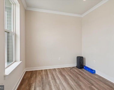 5322 Phillis Wheatley Pl - Photo Thumbnail 13