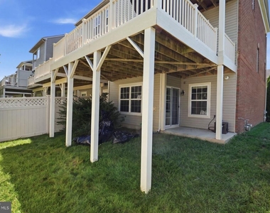 11360 Sandhurst Place - Photo Thumbnail 31