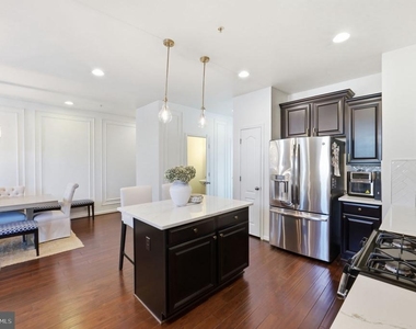 11360 Sandhurst Place - Photo Thumbnail 10