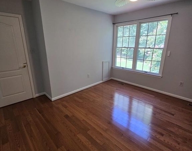 14004 Mount Eagle Lane - Photo Thumbnail 45
