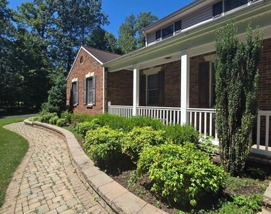14004 Mount Eagle Lane - Photo Thumbnail 5