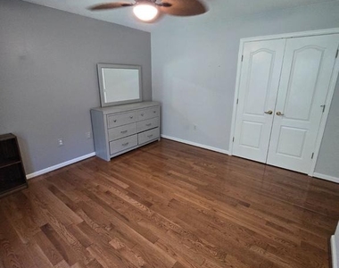 14004 Mount Eagle Lane - Photo Thumbnail 44