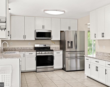 3615 Prince Edward Drive - Photo Thumbnail 22