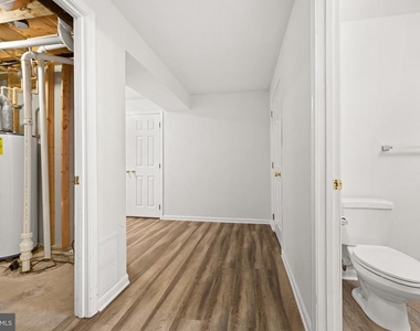 3615 Prince Edward Drive - Photo Thumbnail 47