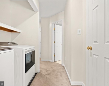 3615 Prince Edward Drive - Photo Thumbnail 38
