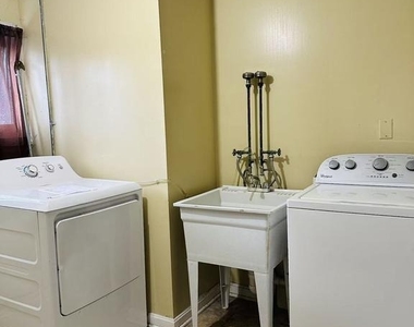 11 Wendslow Road - Photo Thumbnail 20