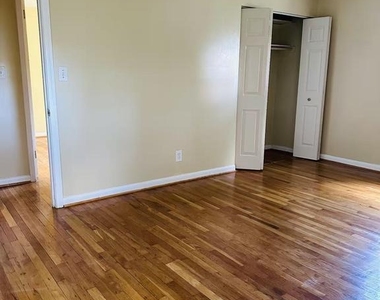 11 Wendslow Road - Photo Thumbnail 9