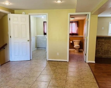 11 Wendslow Road - Photo Thumbnail 18