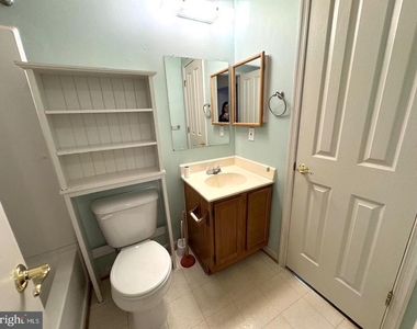 508 Kingdom Court - Photo Thumbnail 9
