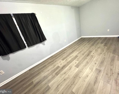 508 Kingdom Court - Photo Thumbnail 6