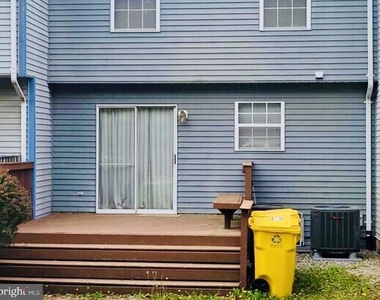 508 Kingdom Court - Photo Thumbnail 11