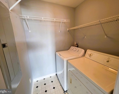 3003 Heather Drive - Photo Thumbnail 20