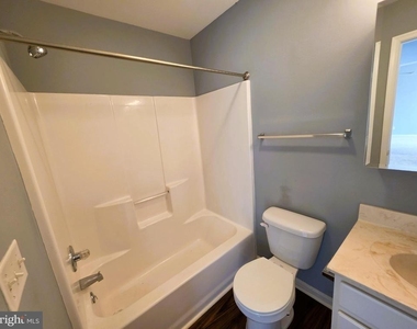 3003 Heather Drive - Photo Thumbnail 18