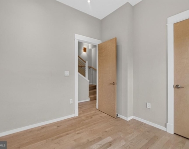 1620 15th Street Nw - Photo Thumbnail 33