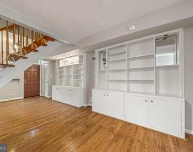 1124 C Street Ne - Photo Thumbnail 6