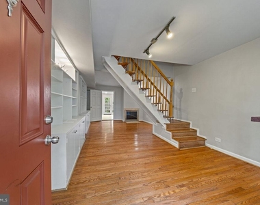 1124 C Street Ne - Photo Thumbnail 1