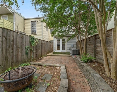 1124 C Street Ne - Photo Thumbnail 21