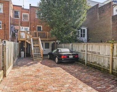 1920 35th Street Nw - Photo Thumbnail 31