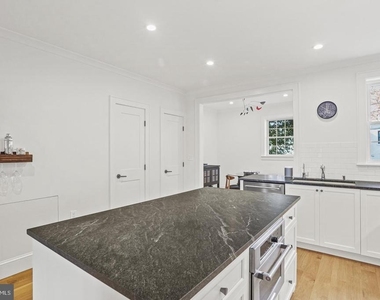 1920 35th Street Nw - Photo Thumbnail 3