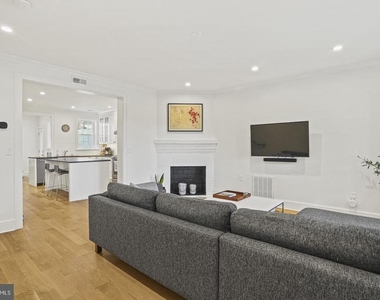 1920 35th Street Nw - Photo Thumbnail 13