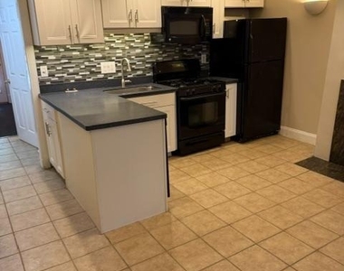 1233 30th Street Nw - Photo Thumbnail 9