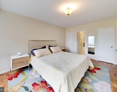 4301 Massachusetts Avenue Nw - Photo Thumbnail 19