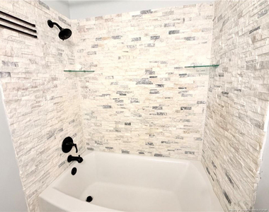514 N Ballance Street - Photo Thumbnail 25