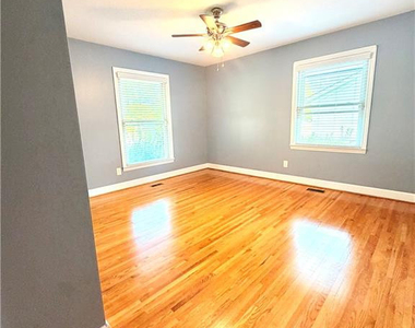 514 N Ballance Street - Photo Thumbnail 27