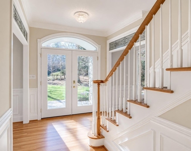 103 Withwyndle Court - Photo Thumbnail 5