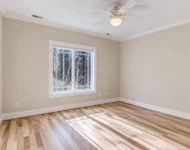 103 Withwyndle Court - Photo Thumbnail 11