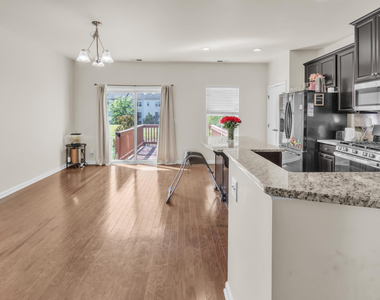 541 Pemberwich Place - Photo Thumbnail 7