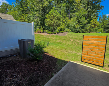 306 Villanova Drive - Photo Thumbnail 35