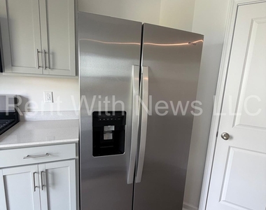 248 Otter Ldg Street - Photo Thumbnail 10