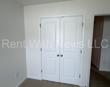 248 Otter Ldg Street - Photo Thumbnail 32